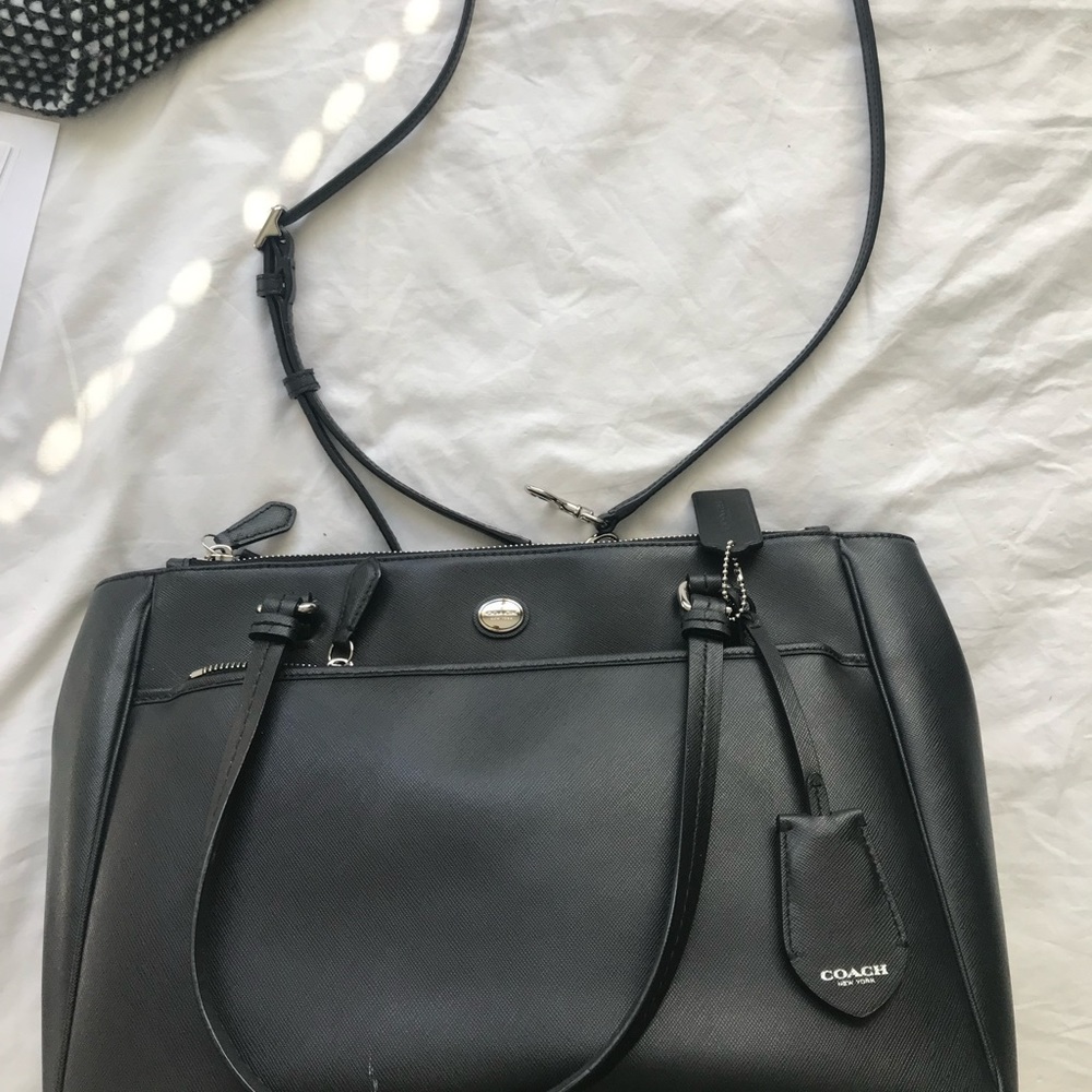 Black Coach Purse - Picture 2 of 5